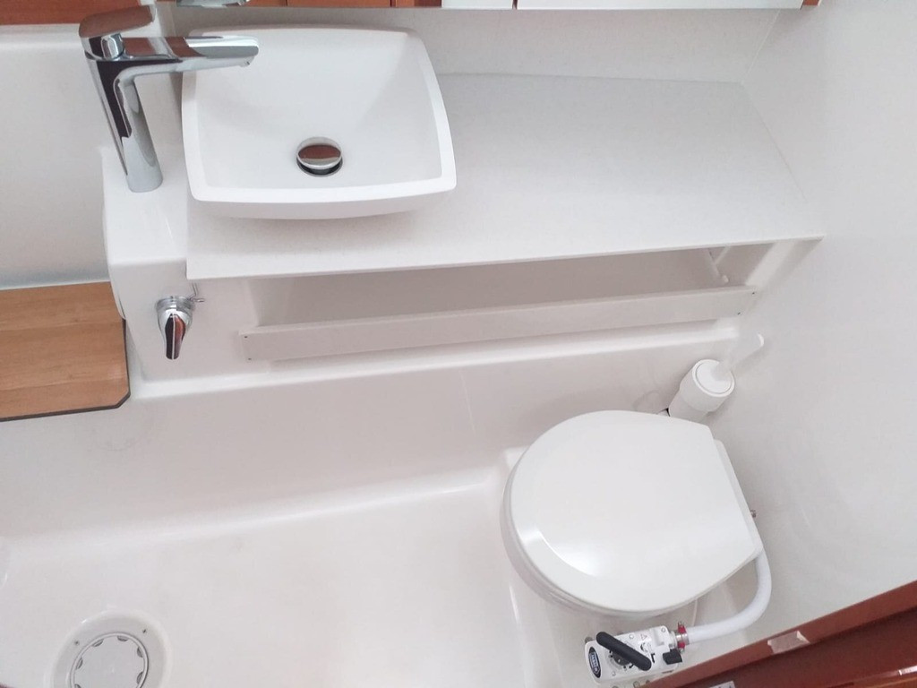 Yacht DUFOUR - 430 Grand Large "Fenera"