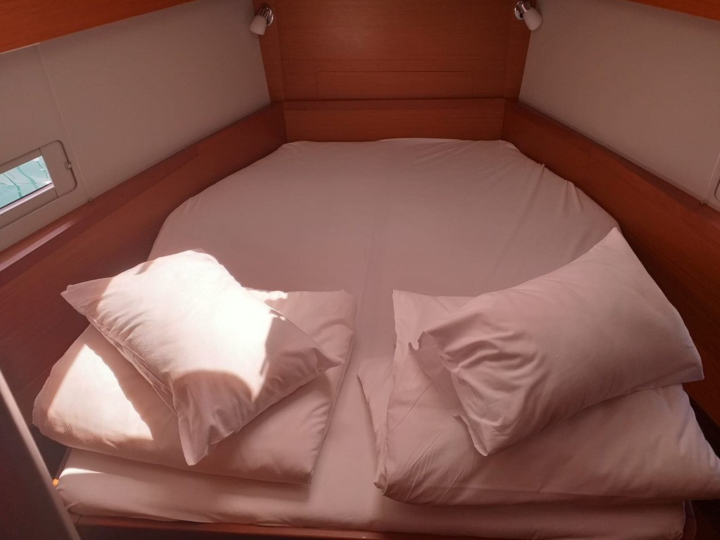 Yacht DUFOUR - 430 Grand Large "Fenera"