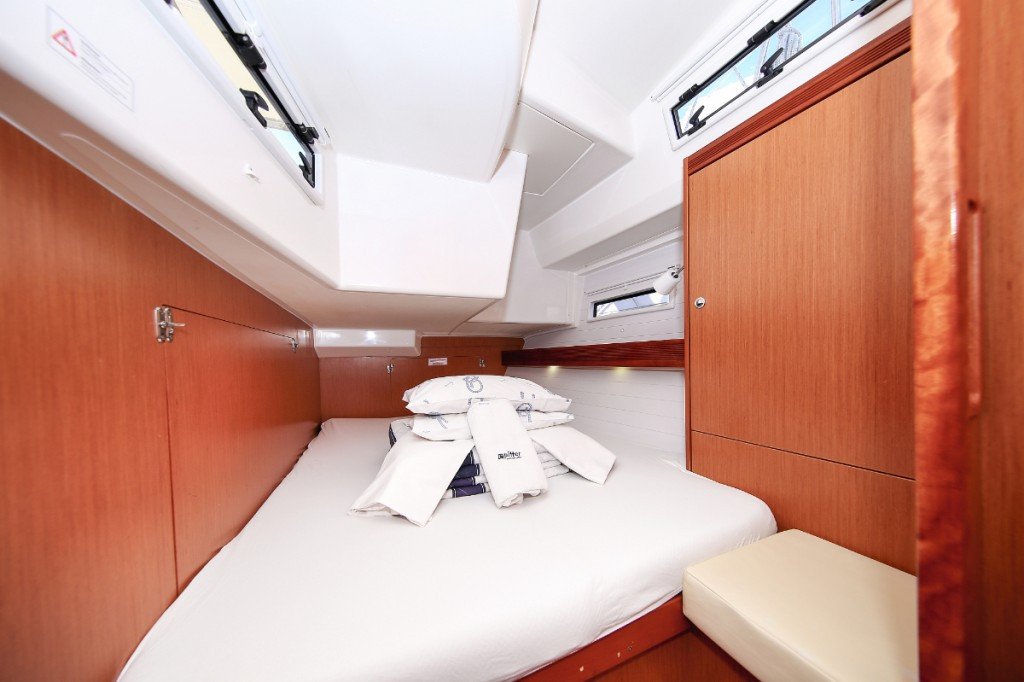 Yacht BAVARIA - Cruiser 50 "Godspeed"