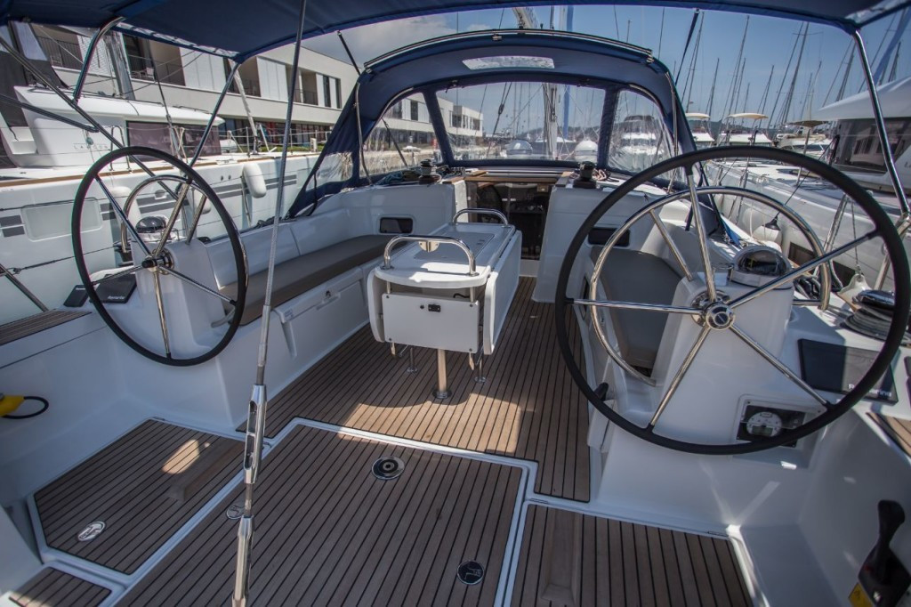 Yacht JEANNEAU - Sun Odyssey 519 "Freyja"