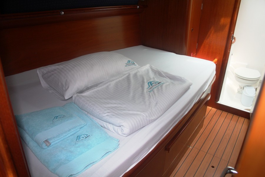 Yacht BENETEAU - 50 "Viktoria II"