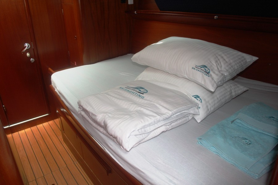 Yacht BENETEAU - 50 "Viktoria II"