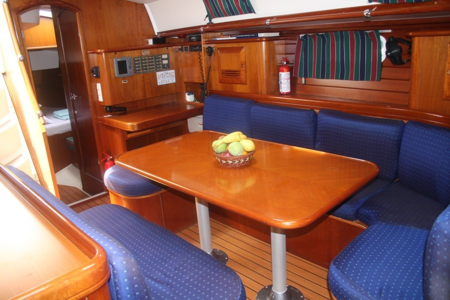 Yacht BENETEAU - 50 "Viktoria II"