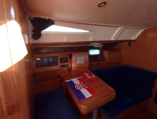 Yacht JEANNEAU - Sun Odyssey 40 "Balance"