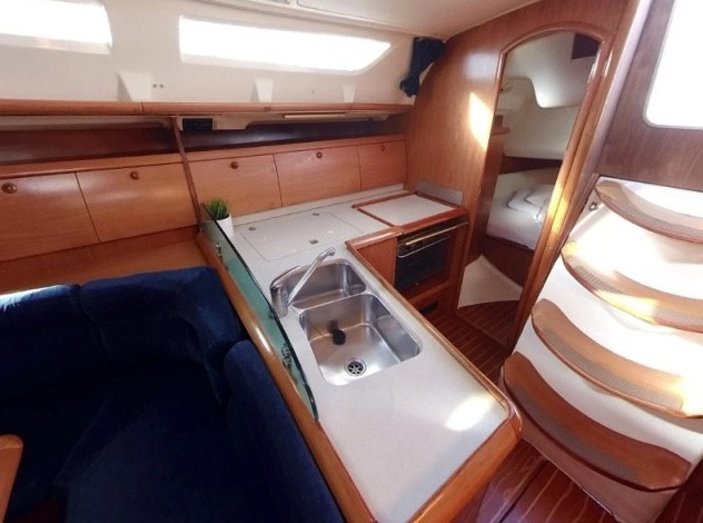 Yacht JEANNEAU - Sun Odyssey 40 "Balance"