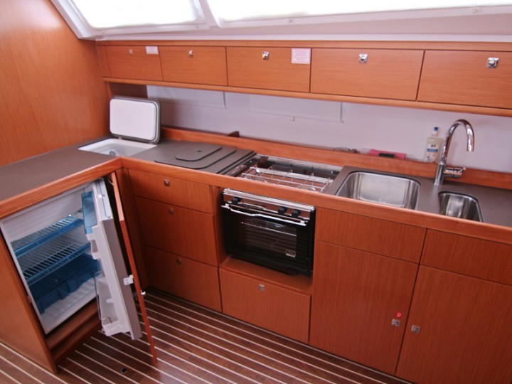 Yacht BAVARIA - Cruiser 46 "Alessandra"