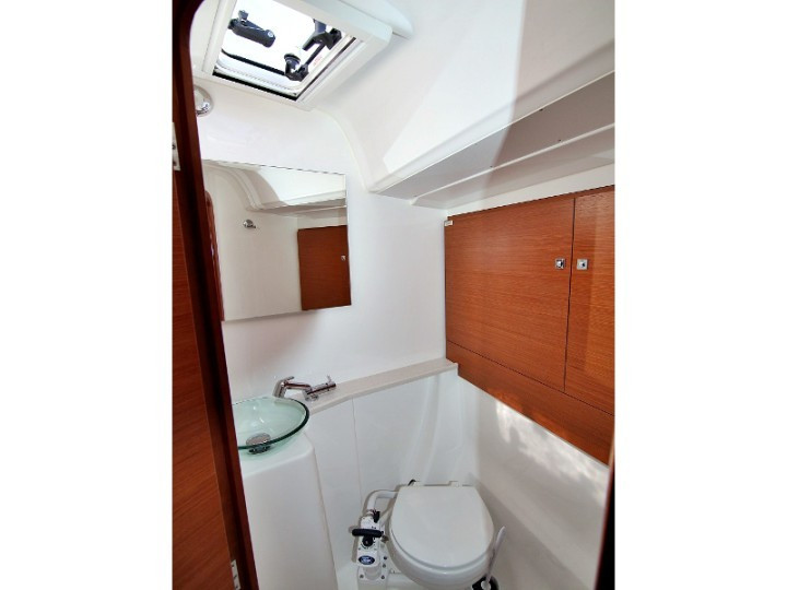 Yacht DUFOUR - 460 Grand Large "Lola"