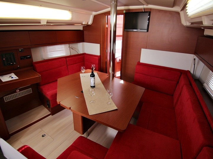 Yacht HANSE - 418 "Eva"