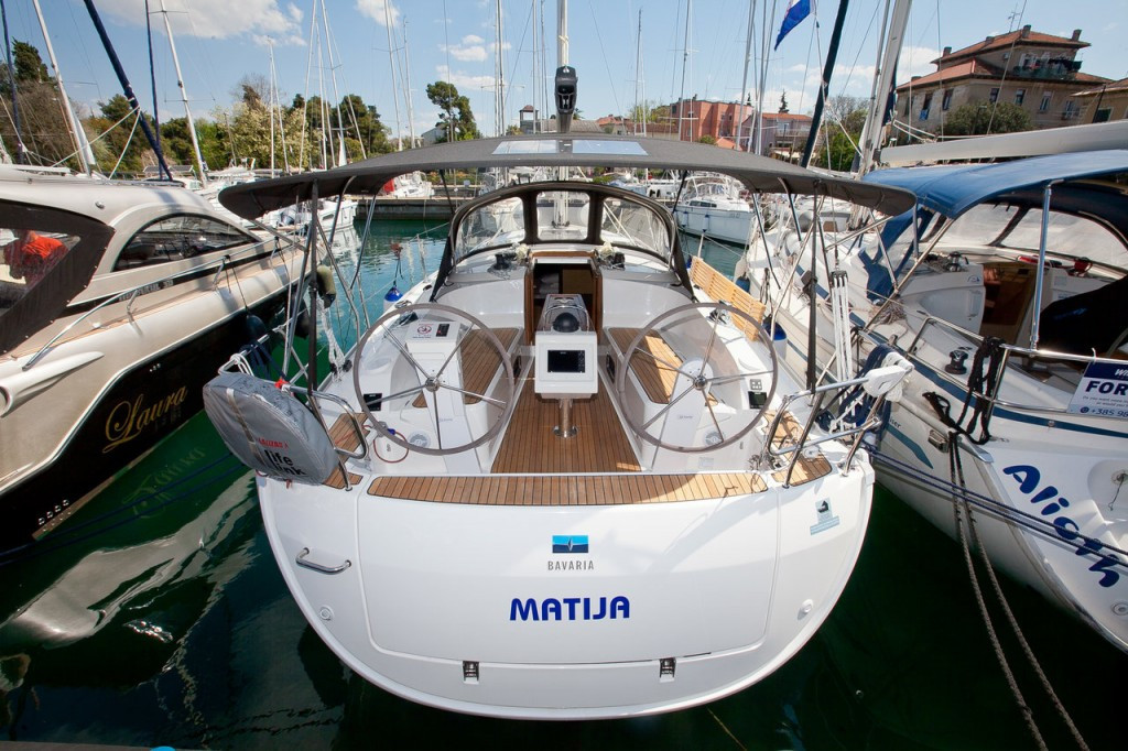 Yacht BAVARIA - Cruiser 37 "Matija"