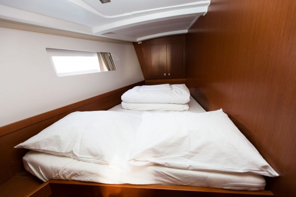 Yacht BENETEAU - Oceanis 45 "Nesi 2"