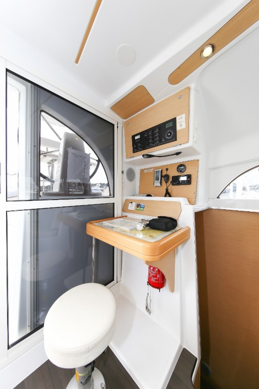 Yacht LAGOON - 380 "Eos"