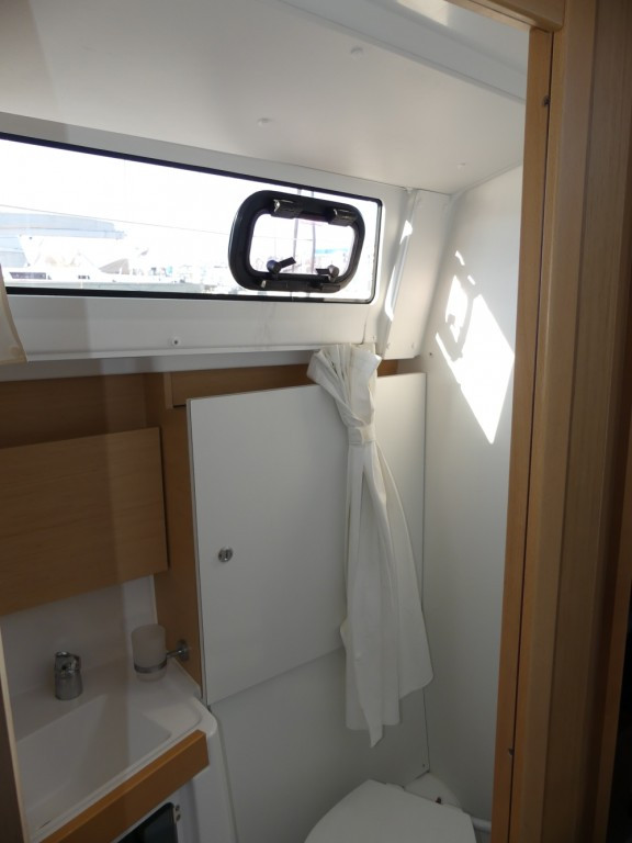 Yacht BENETEAU - Oceanis 38 "Omega"