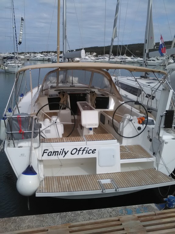 Yacht DUFOUR - 412 Grand Large "Family Office"