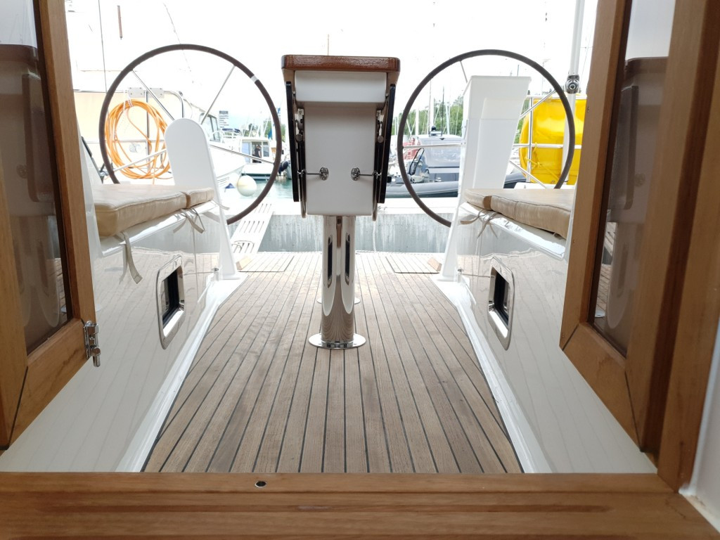 Yacht BAVARIA - Cruiser 41 "Livka IV"