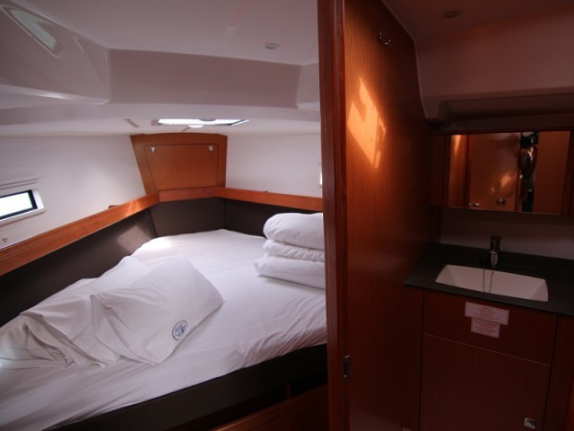 Yacht BAVARIA - Cruiser 41 "Federica"