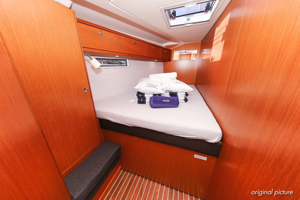 Yacht BAVARIA - Cruiser 51 "Viviana"