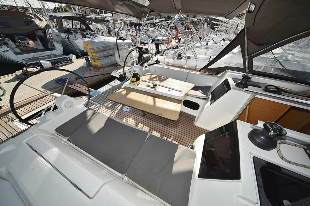 Yacht DUFOUR - 382 Grand Large "Alegria"