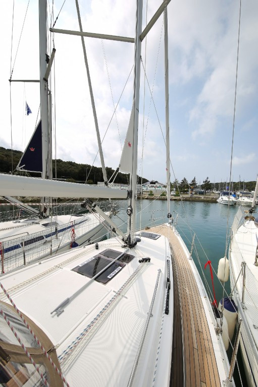 Yacht BAVARIA - Cruiser 34 "Chiara"