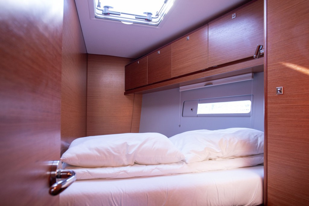 Yacht DUFOUR - 520 Grand Large "Nerthag"