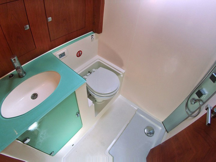 Yacht TRIPLAST - Eminence 40 "White Dreams"