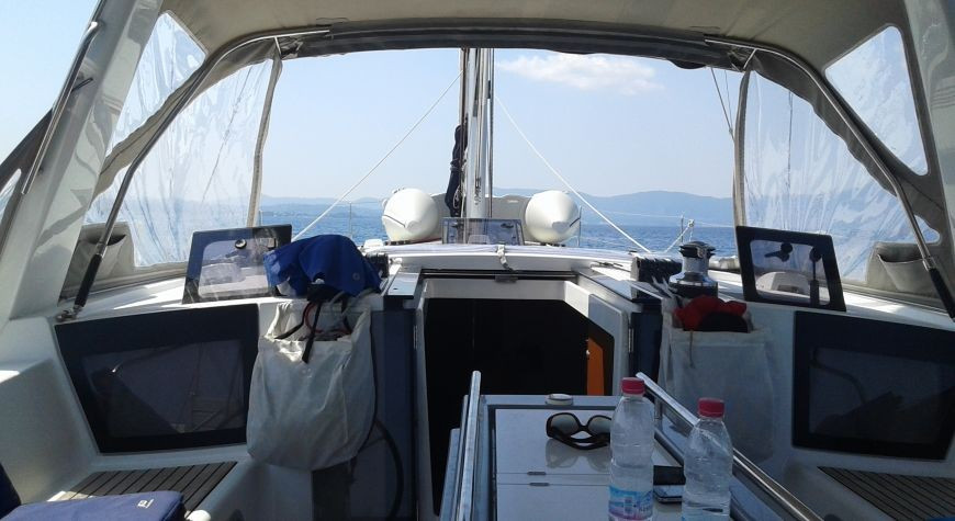 Yacht BENETEAU - Oceanis 45 "Beautiful Love"