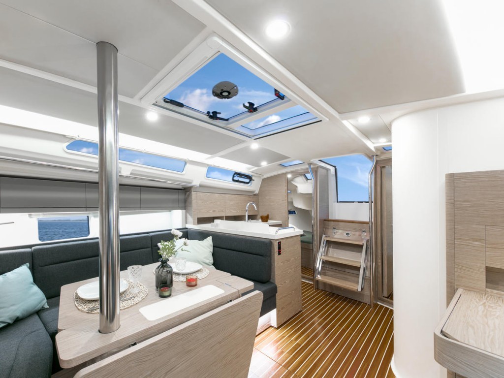 Yacht HANSE - 388 ""