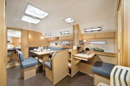 Yacht BAVARIA - Cruiser 40 ""