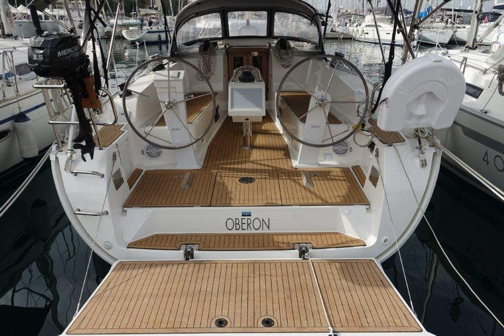 Yacht BAVARIA - Cruiser 41 "Oberon"