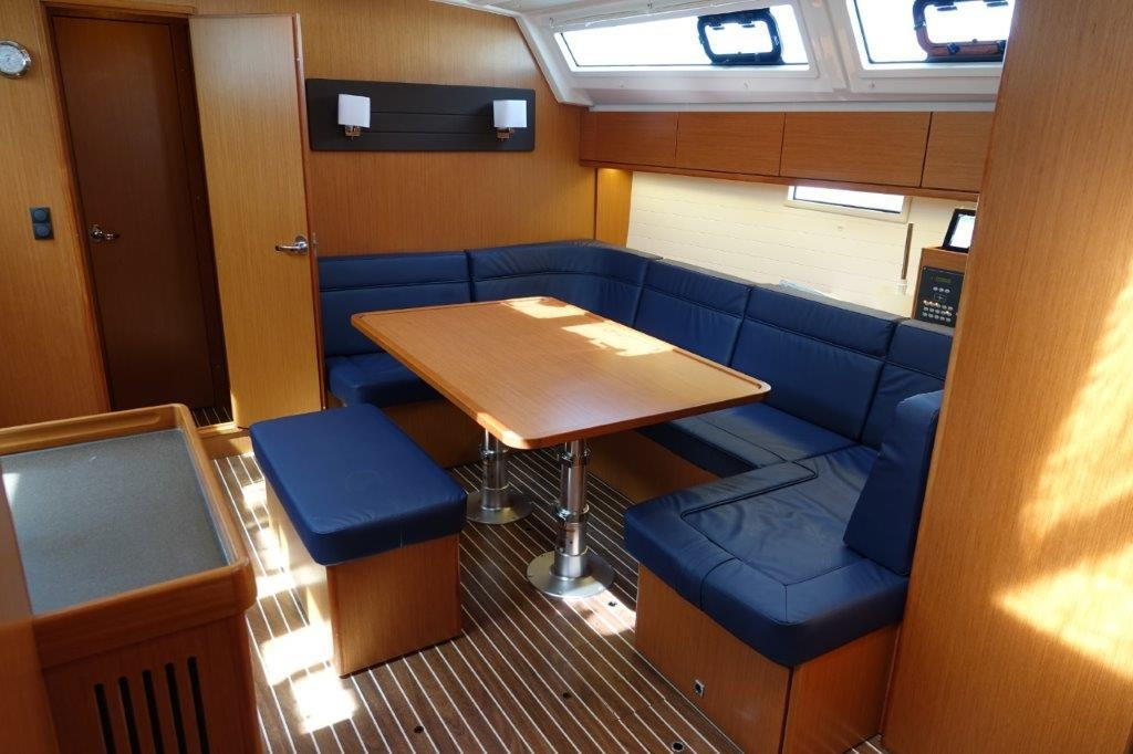 Yacht BAVARIA - Cruiser 46 "Dione"