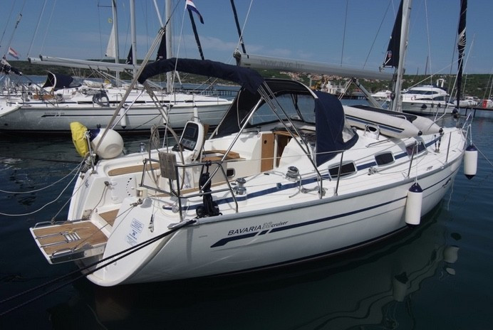 Yacht BAVARIA - 38 Cruiser "Maya"