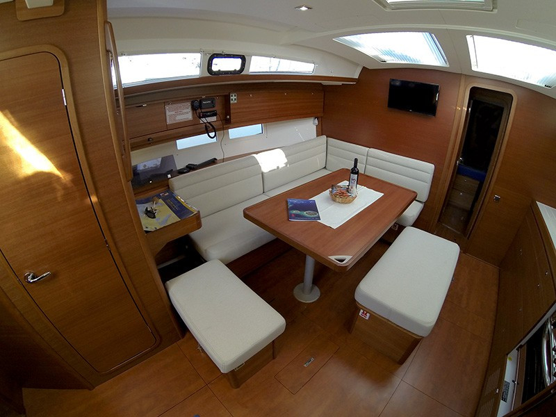 Yacht DUFOUR - 460 Grand Large "Private Dancer II"