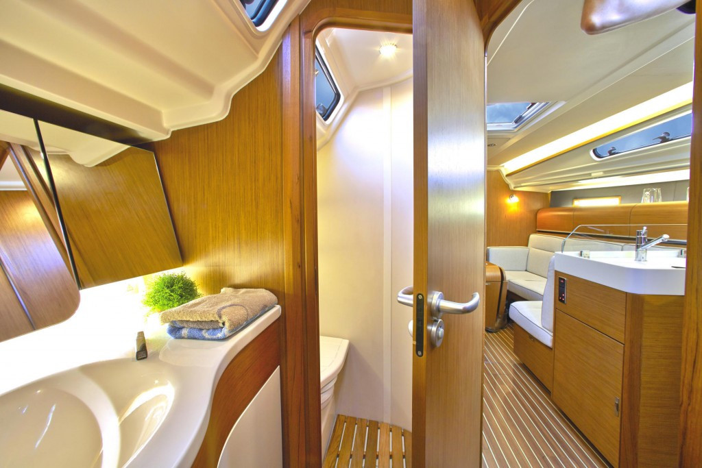 Yacht DEHLER - 38 "Blue Chip"