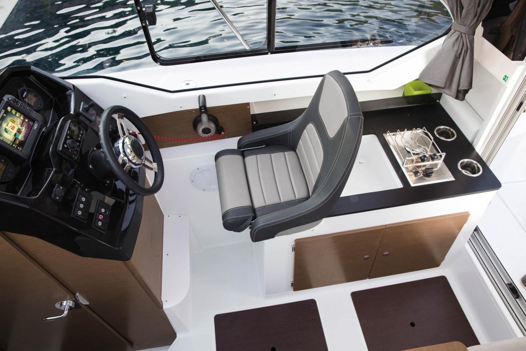 Yacht JEANNEAU - Merry Fisher 795 "Mare"