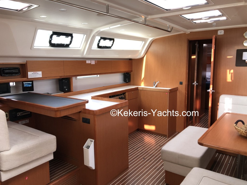 Yacht BAVARIA - Cruiser 51 "Thalassa"