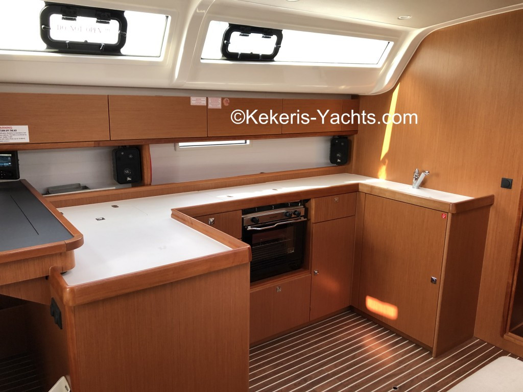 Yacht BAVARIA - Cruiser 51 "Thalassa"