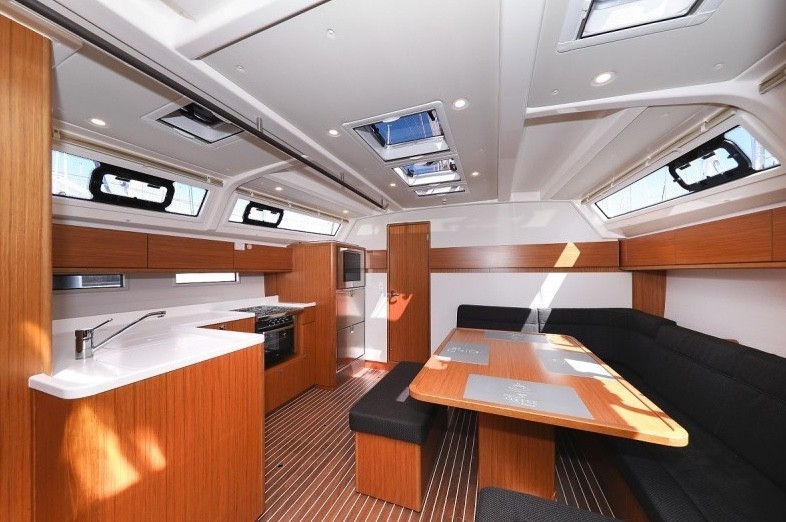 Yacht BAVARIA - Cruiser 46 Style "Hana"