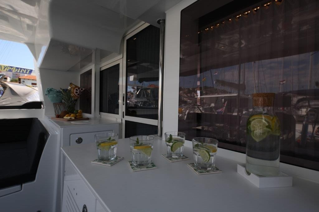 Yacht LAGOON - 450 F "Reggae Point"