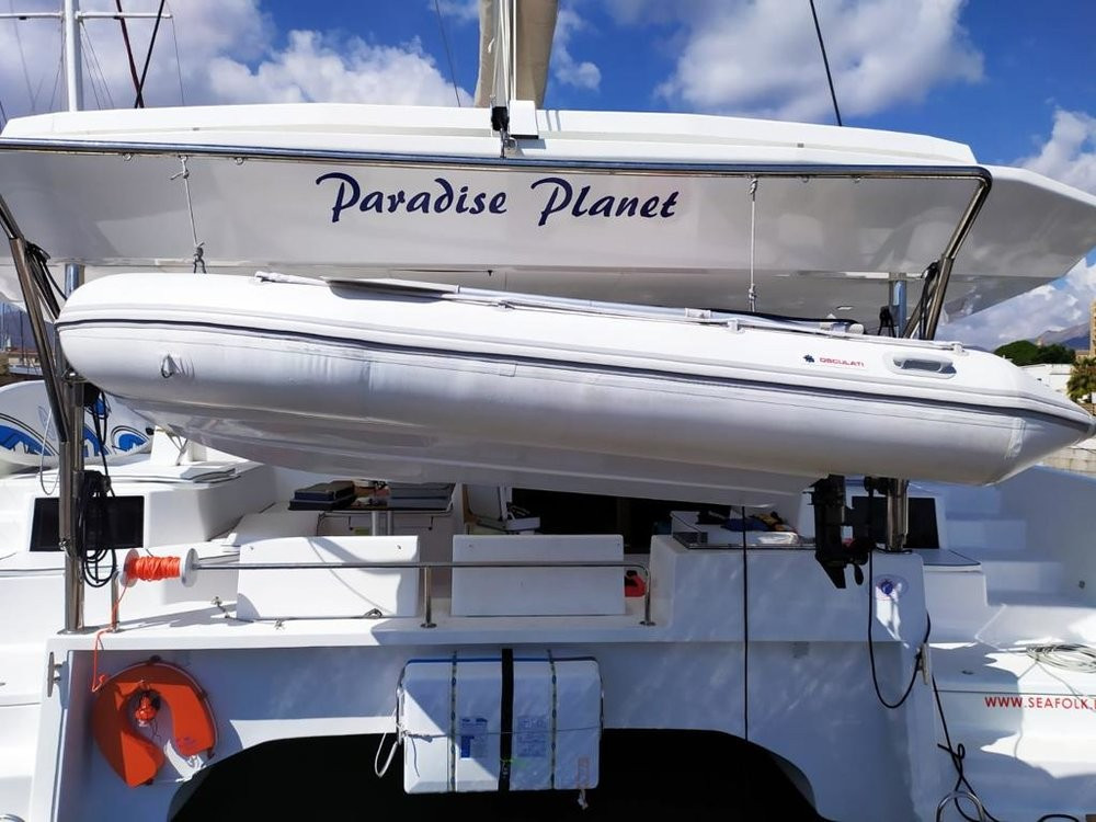 Yacht DUFOUR - 48 "Paradise Planet"