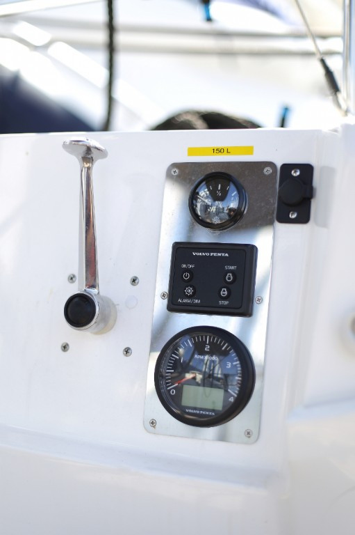 Yacht BAVARIA - Cruiser 34 "Lara"