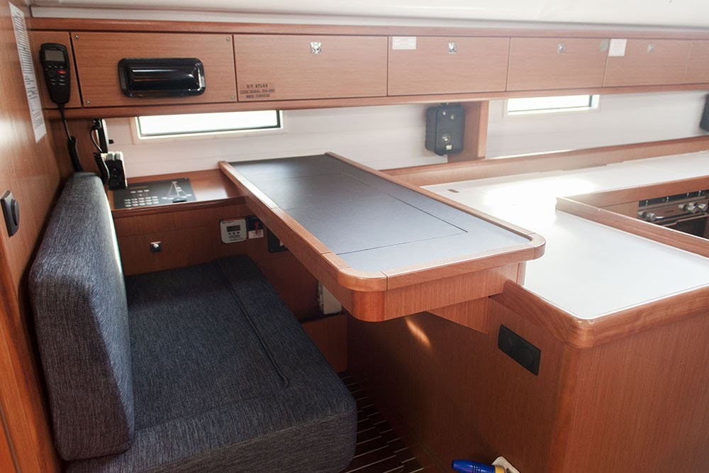 Yacht BAVARIA - Cruiser 51 "Navarino"