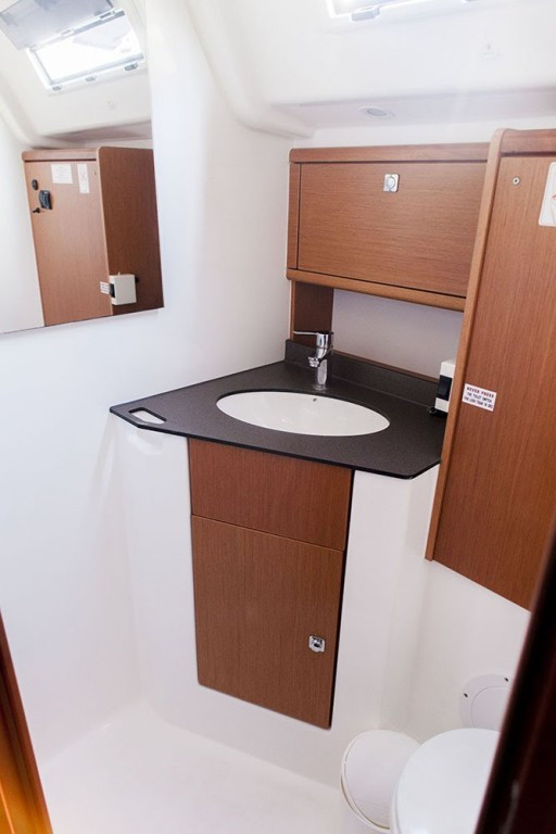 Yacht BAVARIA - Cruiser 51 "Navarino"