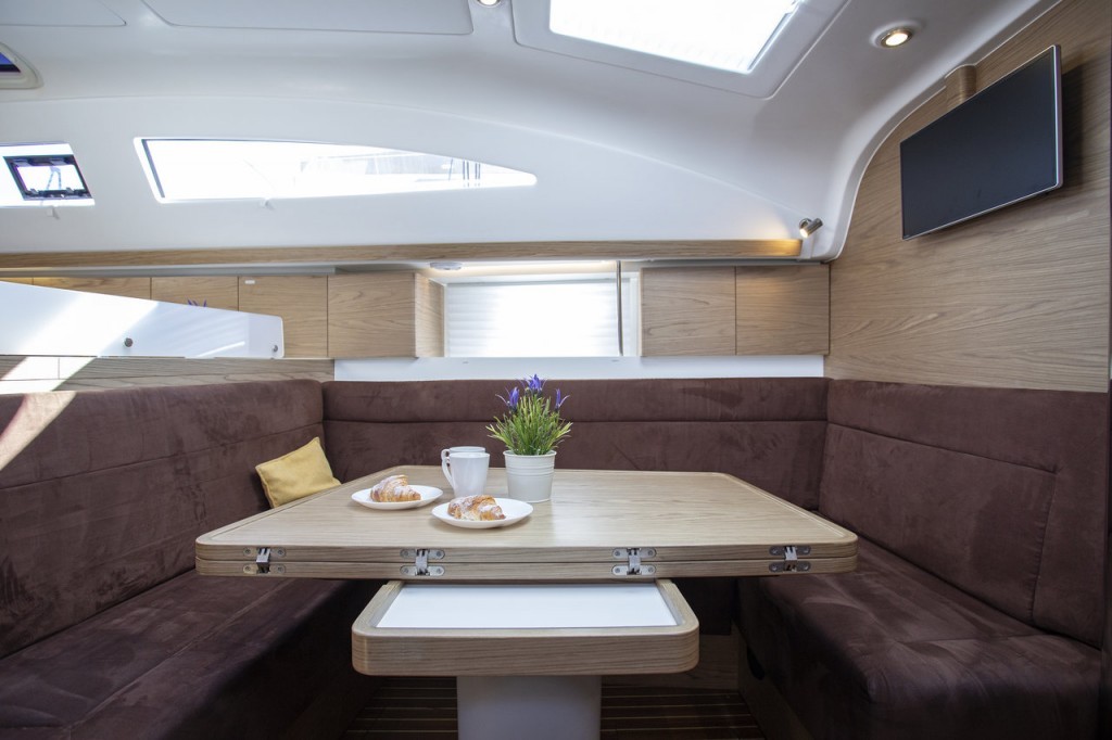 Yacht ELAN - Impression 45 "Tightrope"
