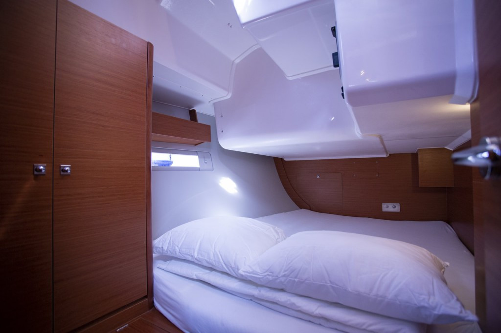 Yacht DUFOUR - 412 Grand Large "Eva"