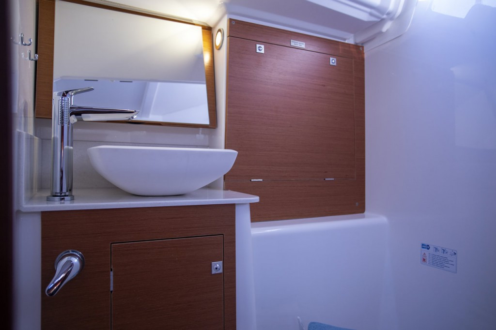 Yacht DUFOUR - 360 Grand Large "Vanila"