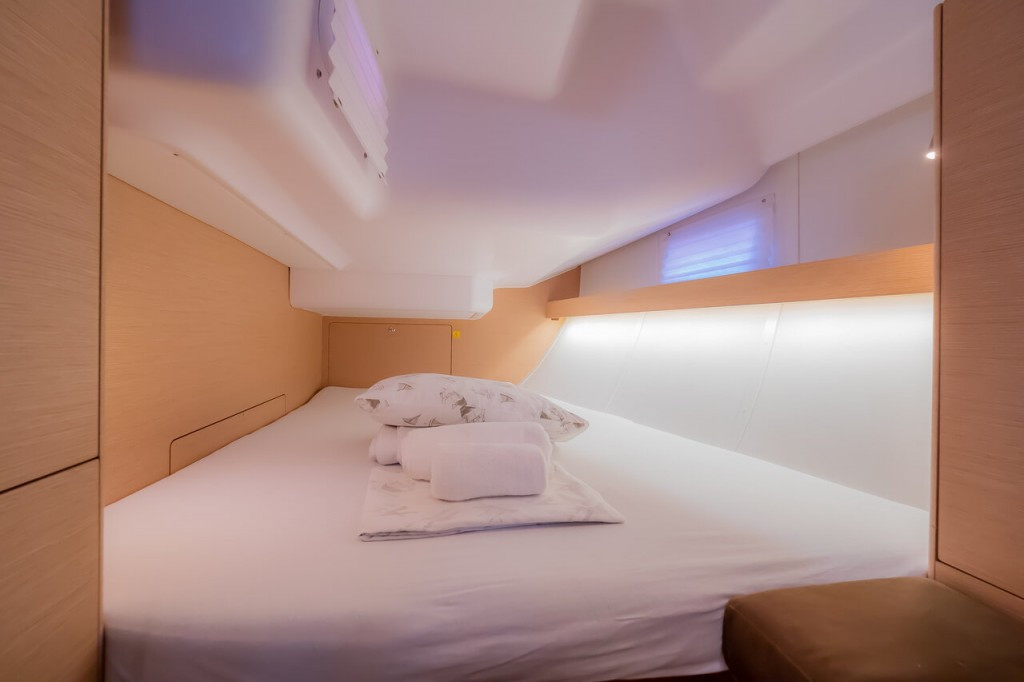 Yacht ELAN - Impression 45 "Amiya"