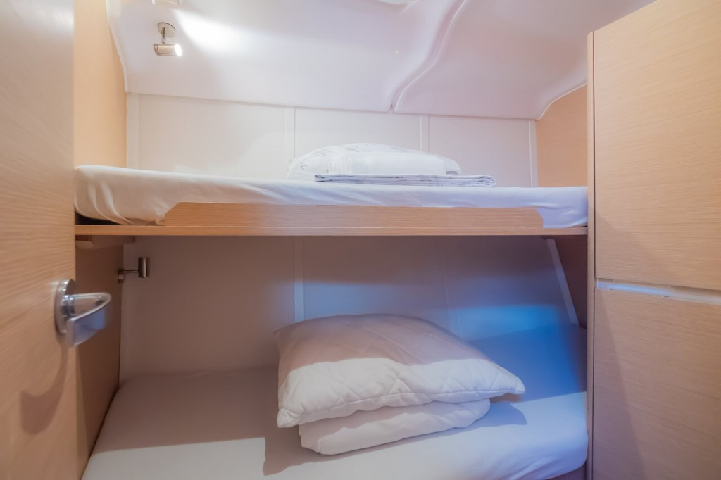 Yacht ELAN - Impression 45 "Amiya"