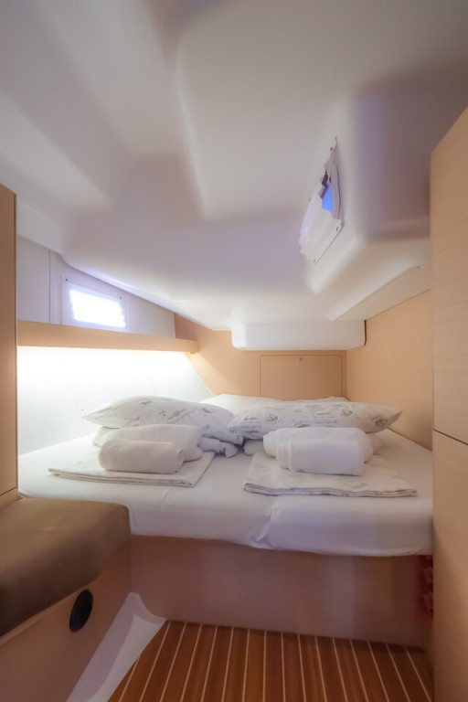 Yacht ELAN - Impression 45 "Amiya"