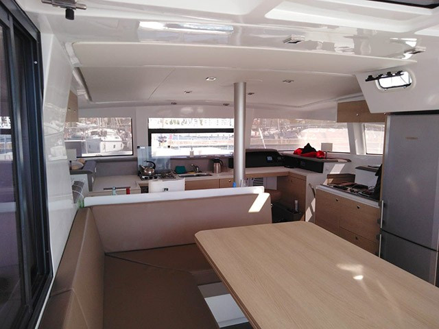 Yacht CATANA - Bali 4.1 "Sjohus"