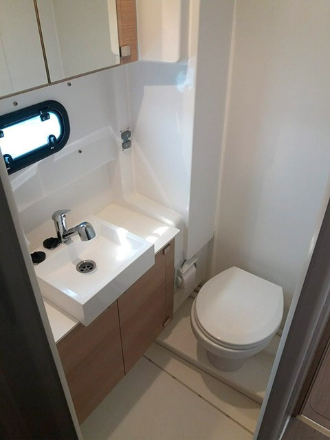 Yacht CATANA - Bali 4.1 "Sjohus"