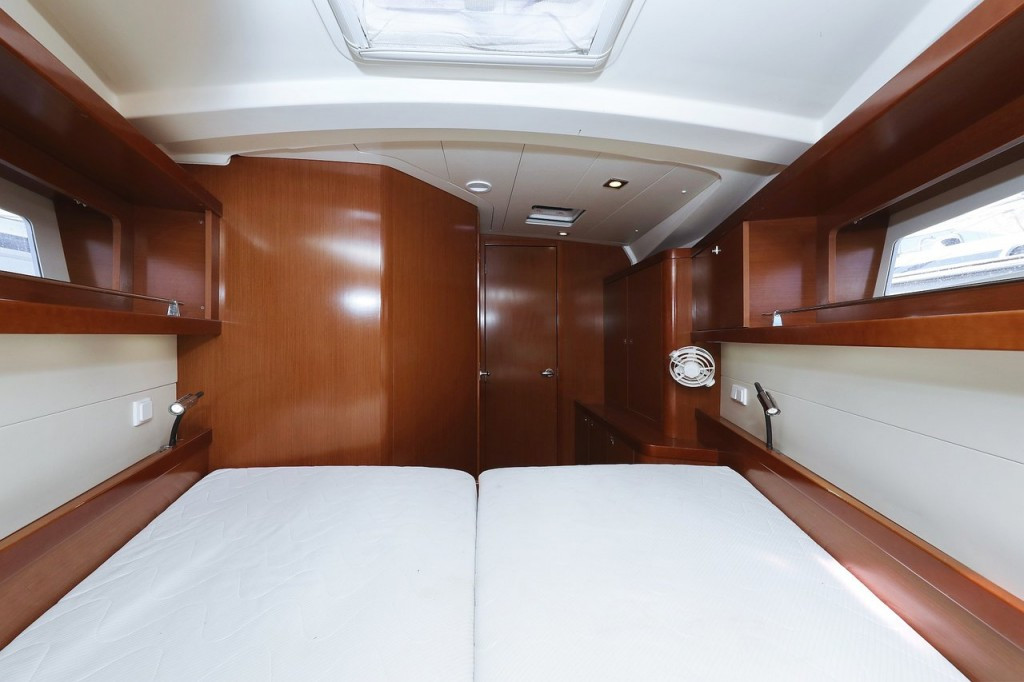 Yacht BENETEAU - Oceanis 41 "Hope"